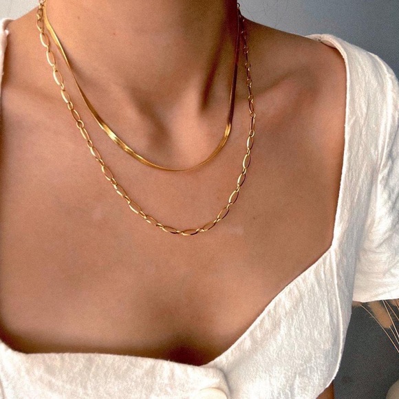 🔥18K Gold Snake Chain Herringbone Necklace - Picture 5 of 6
